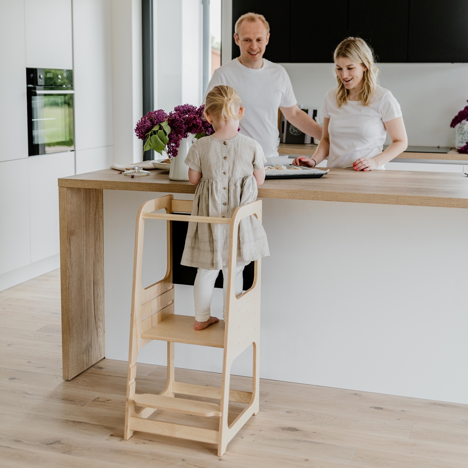 Tour d’apprentissage pour enfant avec tableau noir – Marchepied tour de cuisine en bois – Image 7